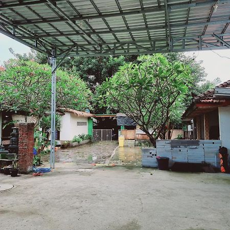 Pandu Homestay Mandalika Lombok Kuta  Exteriör bild
